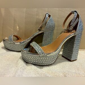 INC International Concepts Silver Heels